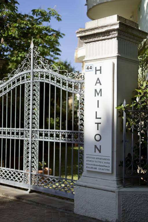Residence Hamilton Ричоне Екстериор снимка